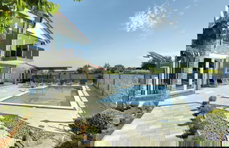 Foto 1 - Modern Villa With Private Pool Consisting of 2 Apartments Near the Beach
