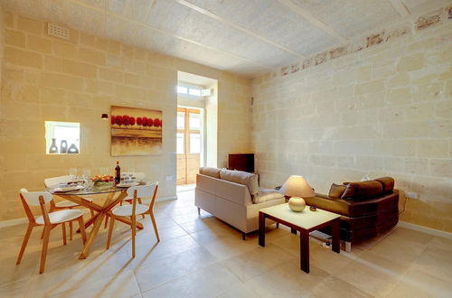 Photo 19 - Stylish 2BR Apartment in Valletta