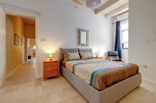 Photo 35 - Stylish 2BR Apartment in Valletta