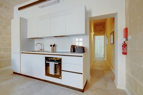 Photo 34 - Stylish 2BR Apartment in Valletta