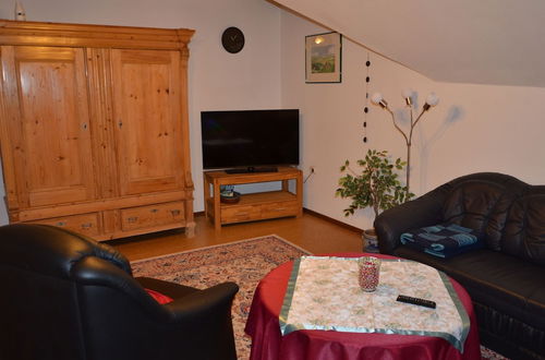 Foto 5 - Cozy Apartment in Wilsecker near Forest