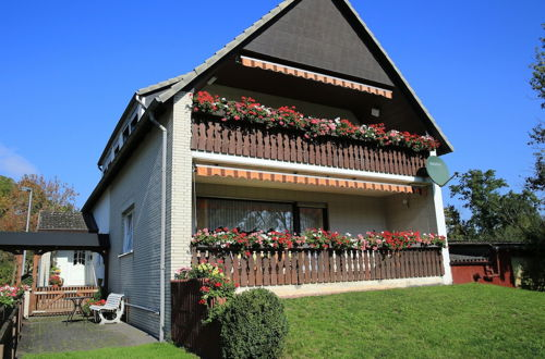 Photo 1 - Cozy Apartment near Forest in Hullersen