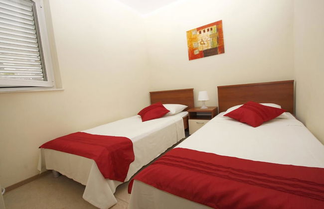 Apartments Vesna Mimice - Photo 2