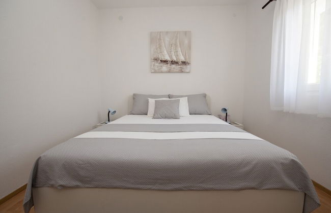 Spacious Apartment w. Balcony, big Garden & Grill - Foto 8
