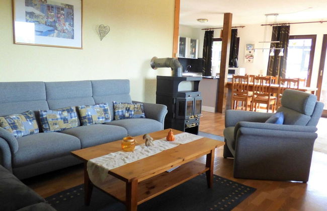 Alluring Apartment near Lake Edersee in Half Timbered House with Terrace - Photo 6