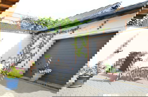 Foto 28 - Apartment With Fenced Garden in Faid