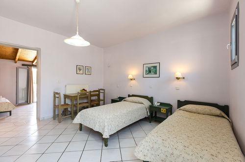 Photo 9 - Philoxenia Apartments