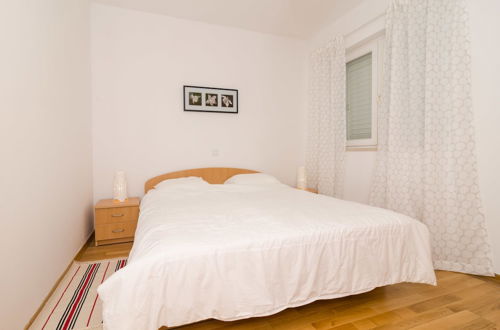 Photo 2 - Apartments Carmelitta