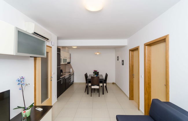 Apartments Carmelitta - Photo 15