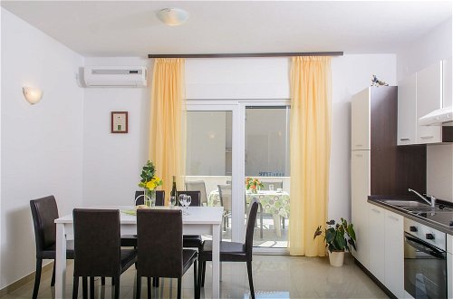 Foto 10 - Apartment Center Trogir 1
