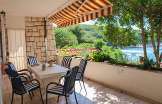 Photo 1 - Beachfront Apartment With big Terrace and Garden