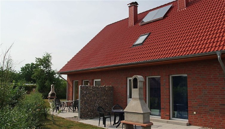 Photo 1 - 5-bedroom Holiday Home in Zierow With Garden
