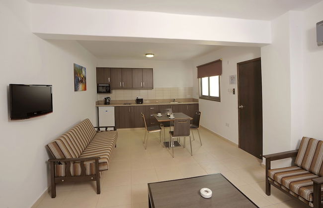 Petrosana Hotel Apartments - Foto 10