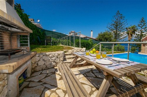 Foto 46 - Villa Litsa Large Private Pool Walk to Beach Sea Views A C Wifi