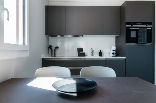 Photo 11 - Locarno Studio Apartments