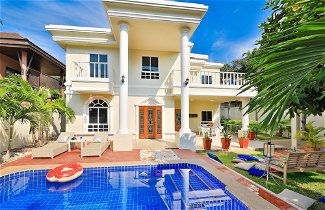 Foto 1 - Sweet Villa Pattaya