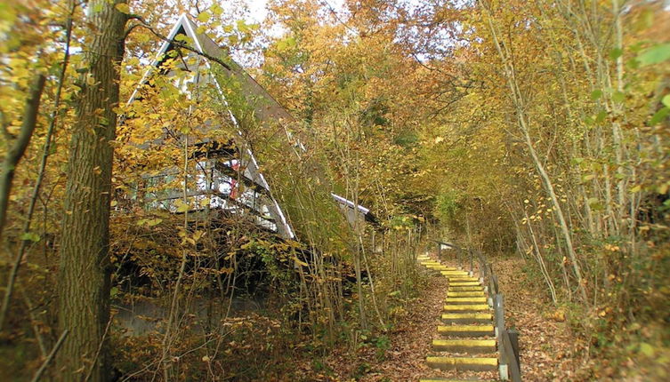 Foto 1 - Quaint Chalet in Petithan With Roofed Pool