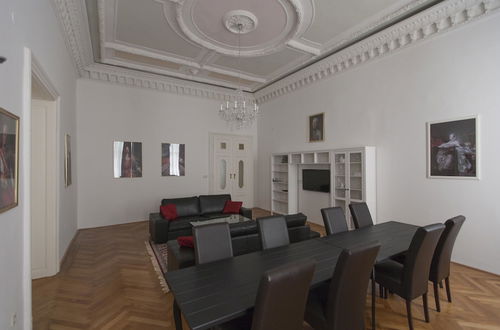 Photo 11 - Heart of Vienna Luxury Residence