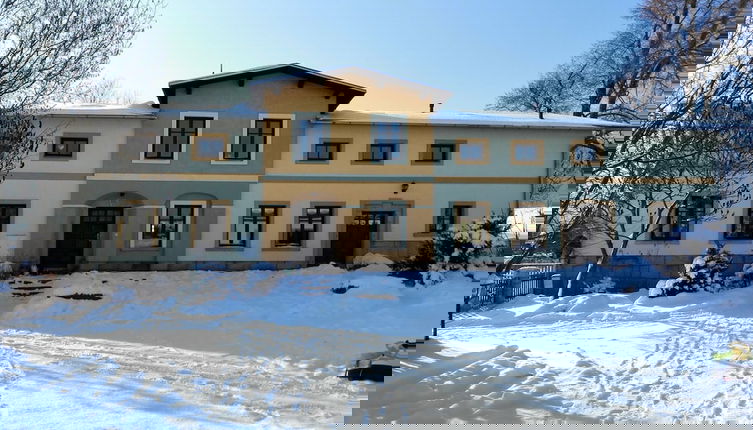 Foto 1 - Authentic Farmhouse in Bozanov With Private Garden