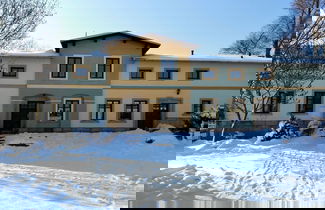 Foto 1 - Authentic Farmhouse in Bozanov With Private Garden