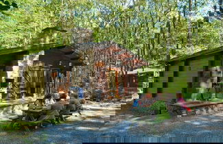 Foto 1 - Cozy, Wooden Chalet With a Microwave, Located in a Forest