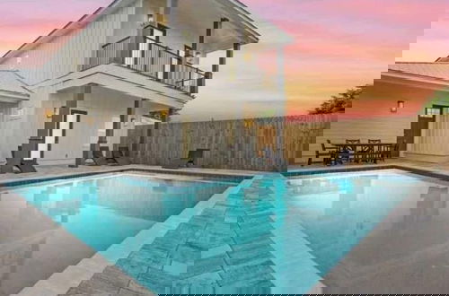 Foto 32 - Wanderlust by Avantstay Walk to Beach + Pool New Construction