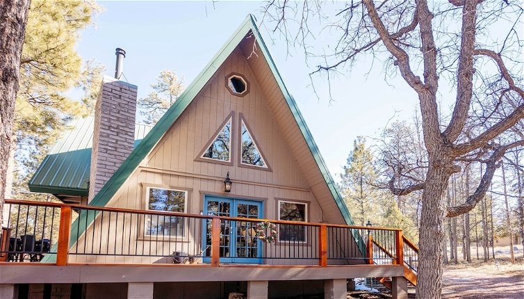 Foto 1 - Stunning Happy Shack Cabin: Wraparound Deck