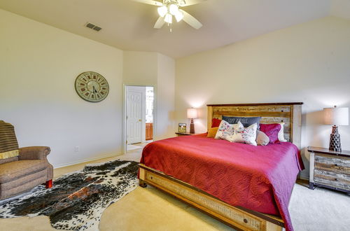 Foto 4 - Pet-friendly Waxahachie Vacation Home w/ Backyard