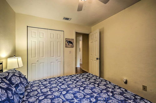 Foto 14 - Cozy Condo ~ 5 Mi to University of Florida