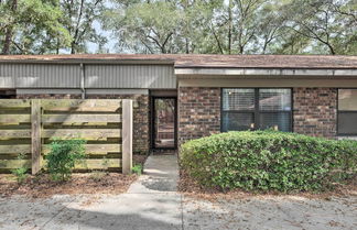 Photo 3 - Cozy Condo ~ 5 Mi to University of Florida