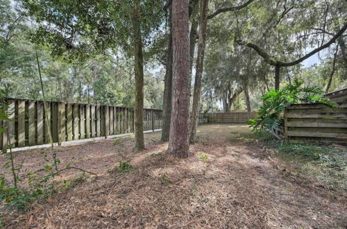 Photo 19 - Cozy Condo ~ 5 Mi to University of Florida