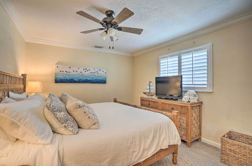 Photo 11 - Marco Island Home w/ Heated Pool, Close to Beach