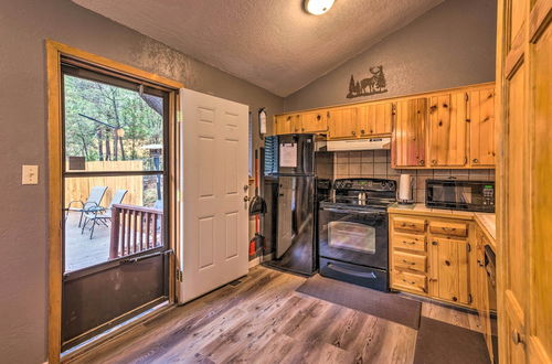 Foto 23 - Rustic Ruidoso Cabin w/ Large Deck & Grill