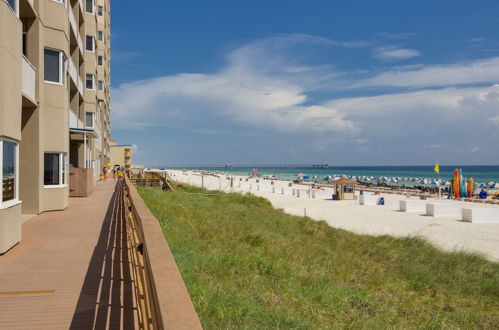 Photo 33 - 1bd/2ba Unit w/ a Bunk Alcove and Amazing Views Right on the Gulf