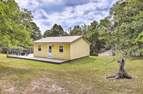 Photo 2 - Peaceful Gainesboro Retreat w/ Deck & Yard