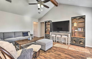 Photo 1 - Vacation Rental Home Near College Station