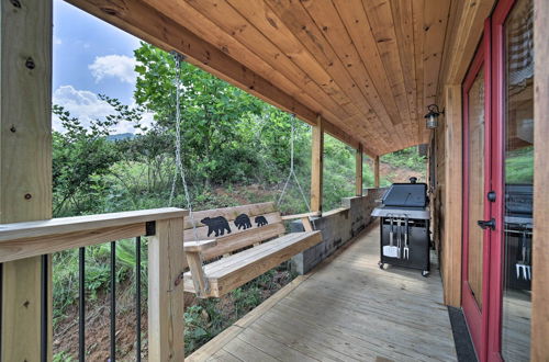 Foto 30 - Luxe Log Cabin w/ Modern Finishes & Mtn Views