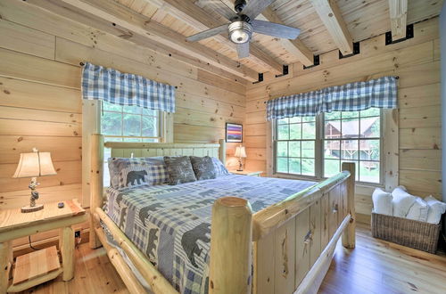 Photo 19 - Luxe Log Cabin w/ Modern Finishes & Mtn Views