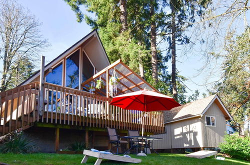 Photo 9 - Unique Camano Cabin w/ Mountain + Water Views