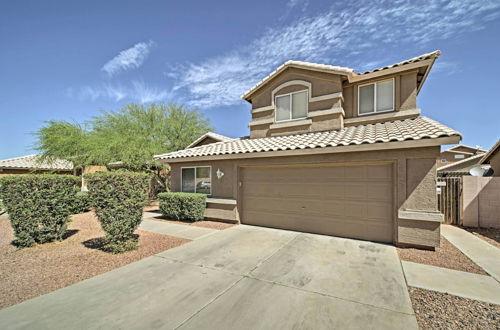 Foto 5 - Goodyear Home w/ Pool, 2 Mi to Goodyear Ballpark