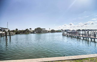 Photo 2 - 8th-floor Penthouse, Walk to Clearwater Beach