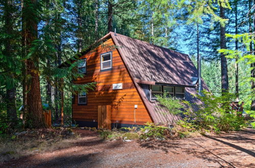 Photo 17 - Serene Washington Escape w/ Deck & Mountain Views