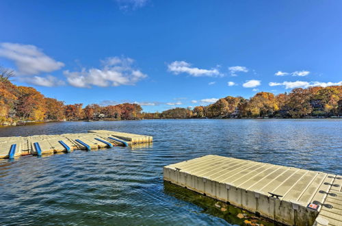 Photo 6 - Delightful Home w/ Fire Pit, Walk to Lake