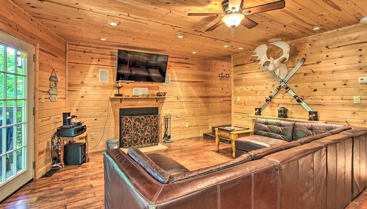 Photo 1 - Rustic Gatlinburg Chalet w/ Hot Tub: 2 Mi to Town