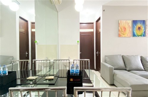 Foto 21 - Homey 2Br Apartment Crown Court Executive Condominium