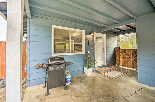 Photo 8 - Cozy Roseburg Home w/ Fire Pit + Gas Grill