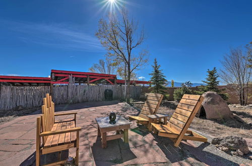 Photo 9 - El Prado Adobe Home: Courtyard w/ Mountain Views