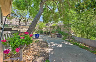 Photo 2 - Sun-dappled Apt on Oak Creek w/ Patio & Grill