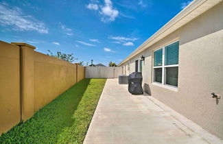 Photo 3 - Open-concept Wildwood Home w/ Lanai & Yard