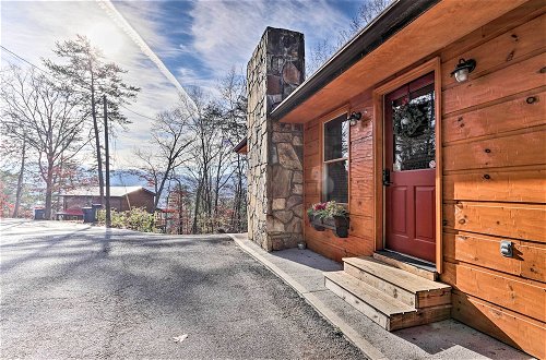 Photo 20 - Luxe Cabin w/ Hot Tub, Theater, Pool Table, Arcade